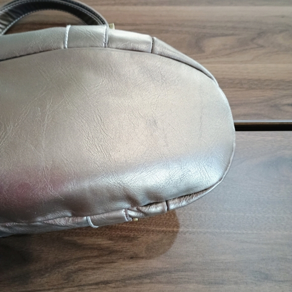 Worthington Metallic Silver Shoulder Bag - Picture 7 of 11